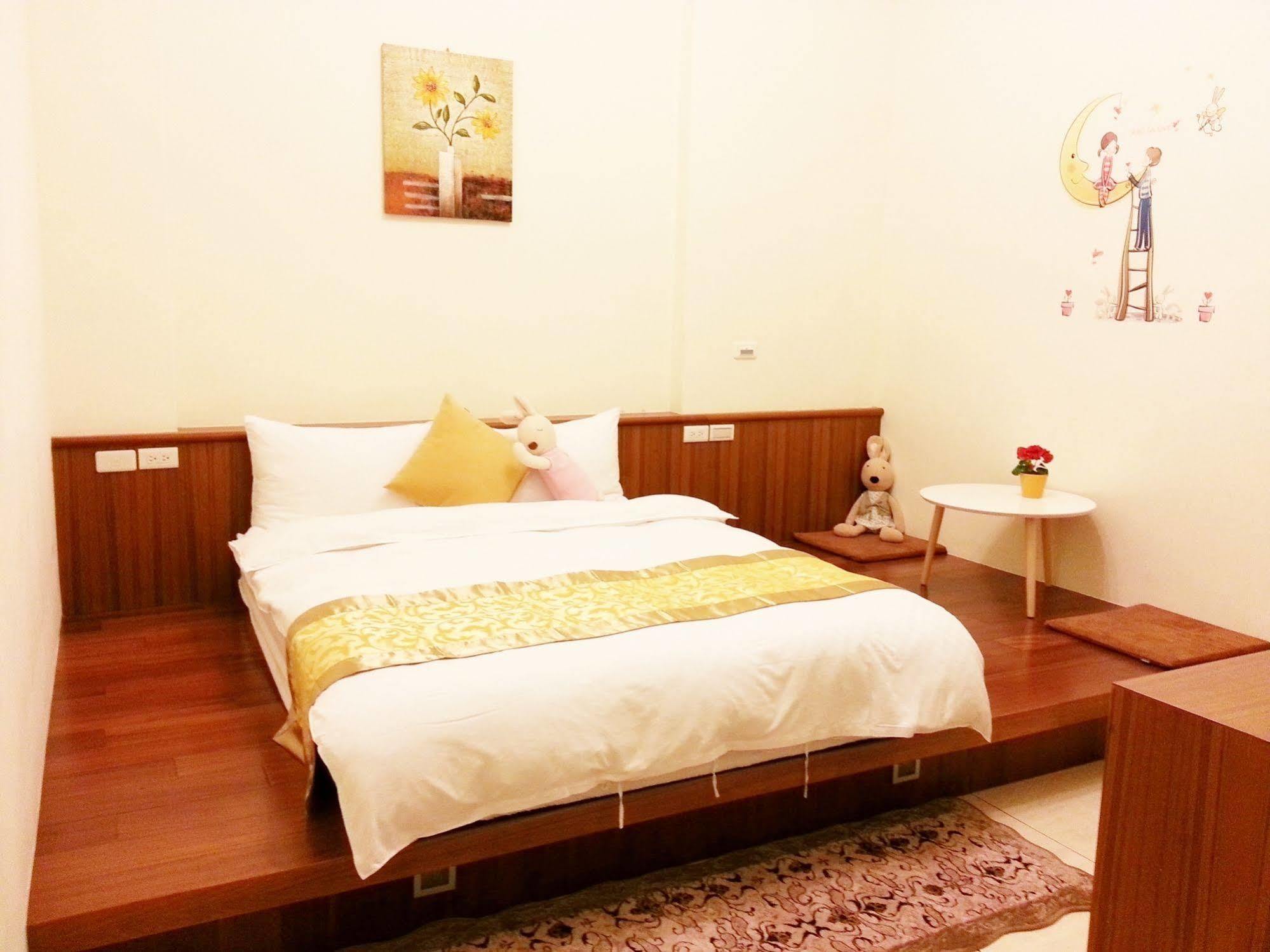 הואליין סיטי Encounter Hostel מראה חיצוני תמונה